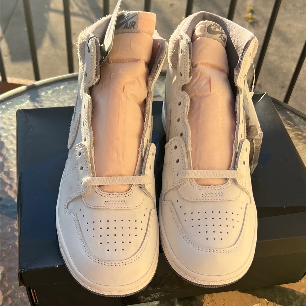 Jordan Airship White and Gray Sneakers - Picture 2 of 6